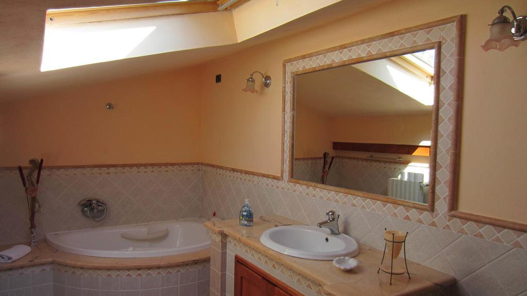 Chiardiluna Pistoia Kamer foto
