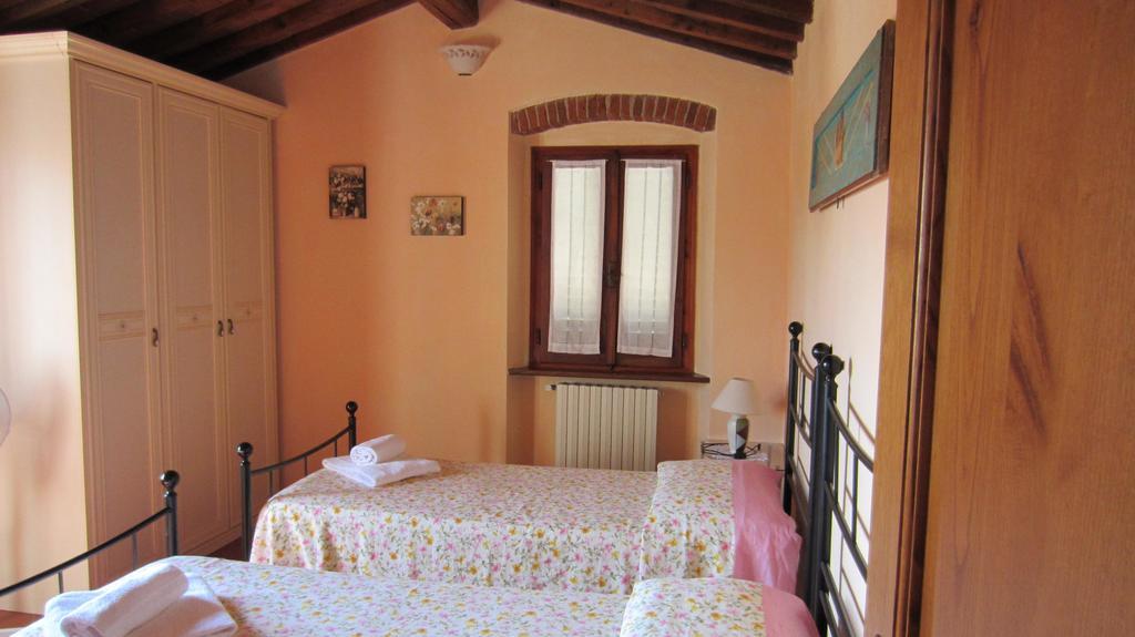 Chiardiluna Pistoia Buitenkant foto