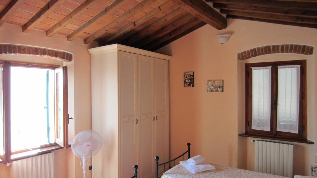 Chiardiluna Pistoia Buitenkant foto